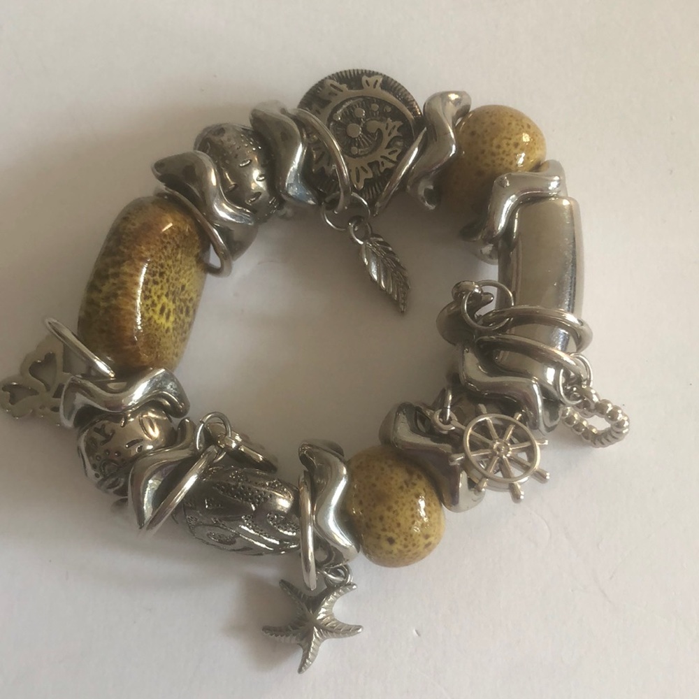 Vintage charm stretch bracelet